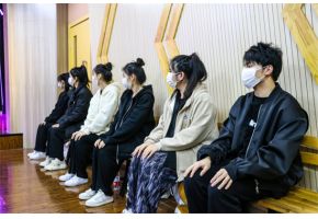 无需在线成人影院草"北音附中高三表演专业阶段性考试"
